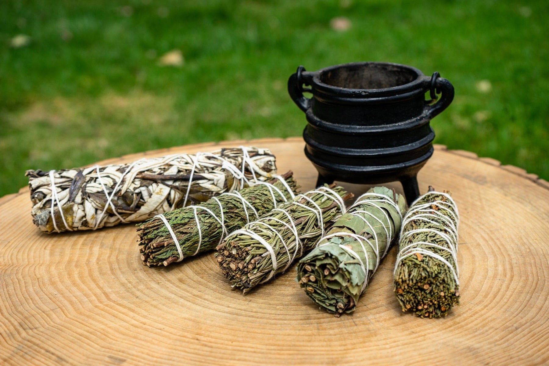 Sage Free Smudge Sticks - Arbor & Herb